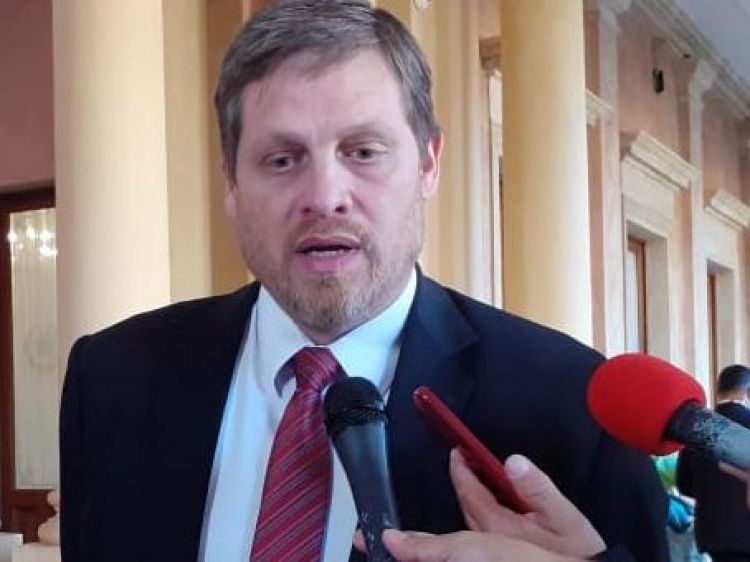 Diputados colorados evitan interpelación al presidente de la Essap