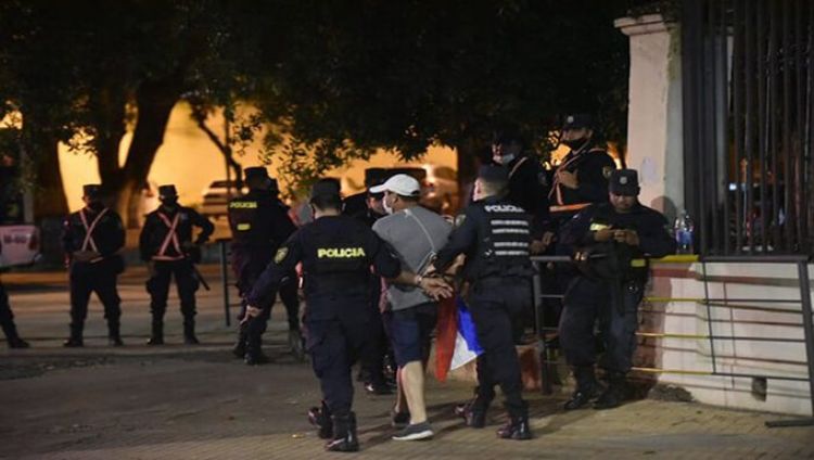 Al menos 8 personas detenidas durante manifestación