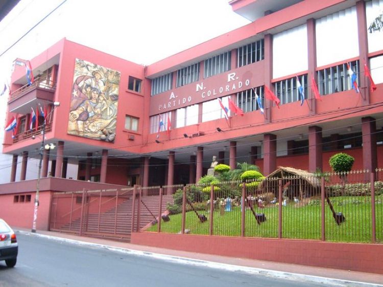 AUDIO: Presentarán amparo para suspender la convención colorada virtual
