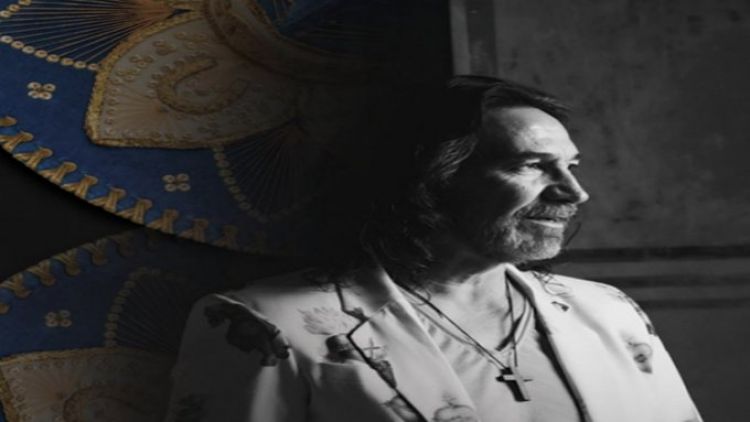 Marco Antonio Solís lanza nuevo sencillo, Se veía venir