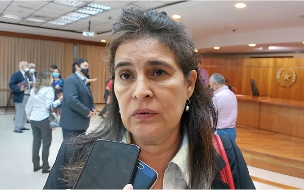 Fiscala Lidia Acuña acepta jubilación tras polémica gestión cuestionada por “blanqueo” a políticos