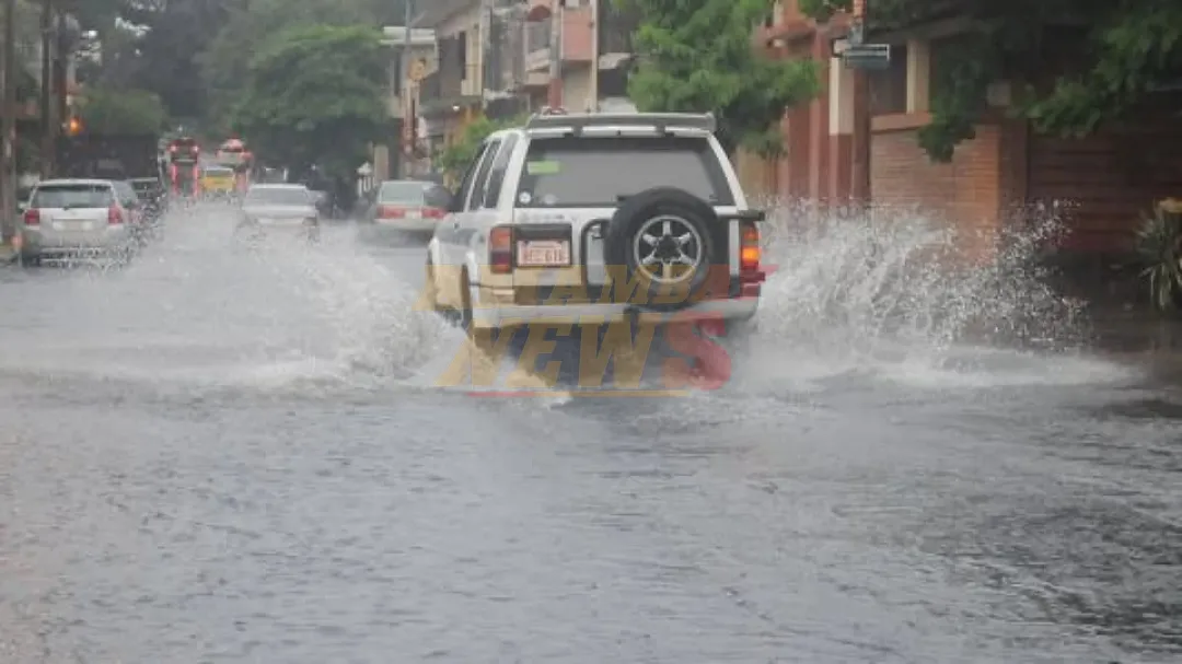 Tormentas en 12 departamentos este lunes: ¿Qué advierte Meteorología?