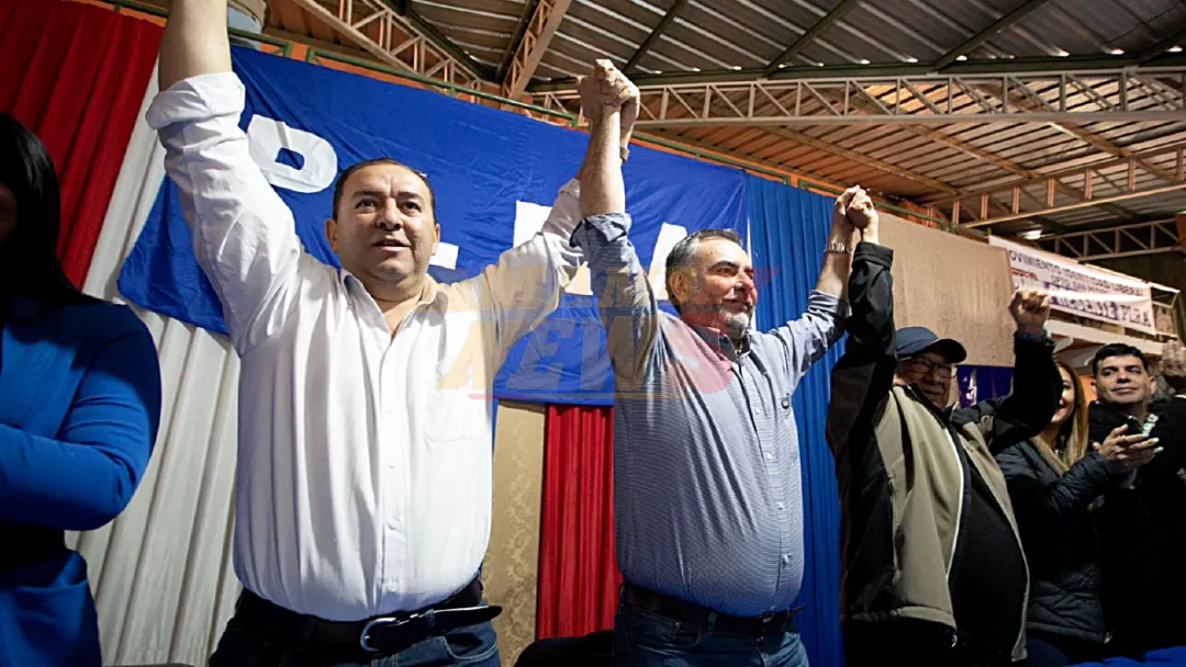 Líder y Éver se unen contra Nuevo Liberalismo y se recrudece interna