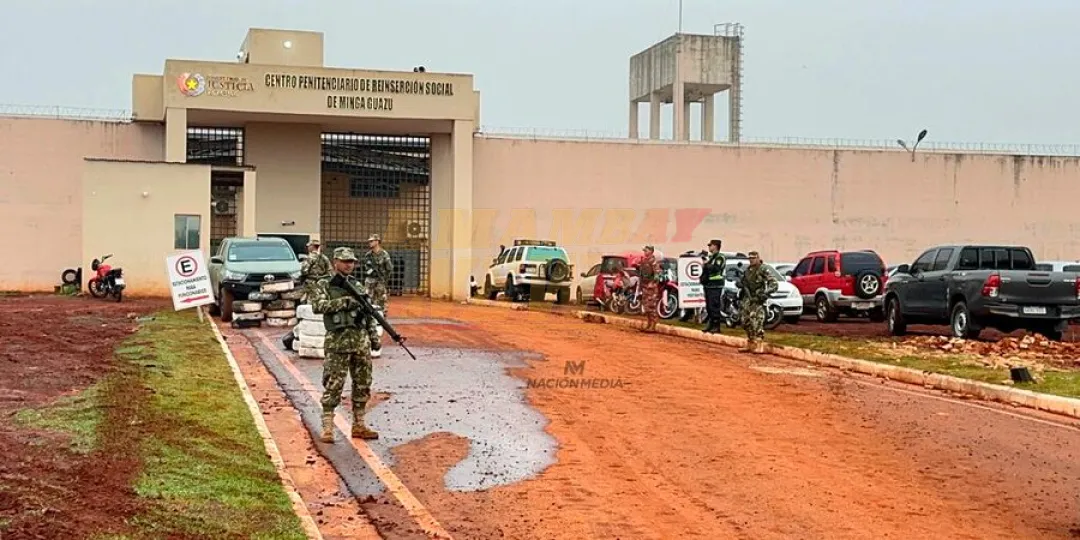 Minga Guazú: tres guardias sufrieron lesiones al reducir a una PPL que portaba objeto punzante