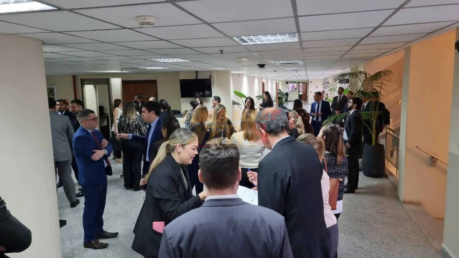 Actuarios exigen que la Corte cumpla con el reajuste salarial establecido por ley
