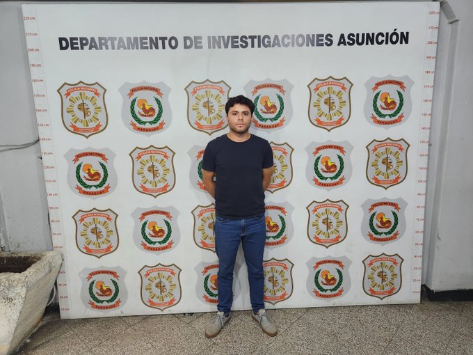 Detienen al chofer de la camioneta baleada en la Costanera por presunta complicidad