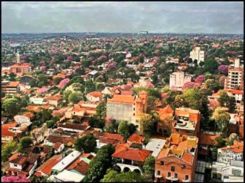 Meteorología anuncia un viernes con ambiente caluroso