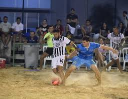 Libertad da otra vuelta olímpica, ahora en futbol playa