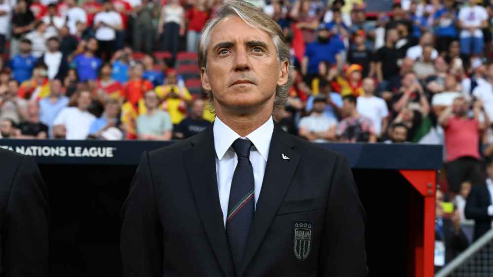 Roberto Mancini dejó de ser entrenador de la selección de Italia