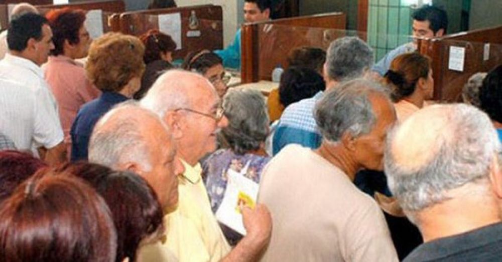 Jubilados cobrarán sus haberes este viernes