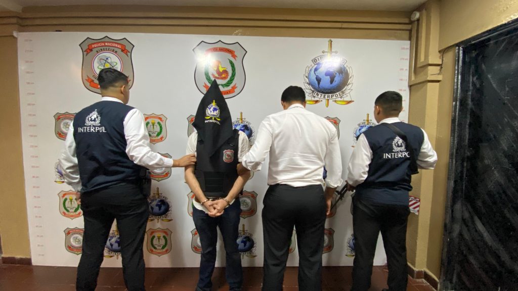 Detuvieron a un alemán con orden de captura internacional por estafa
