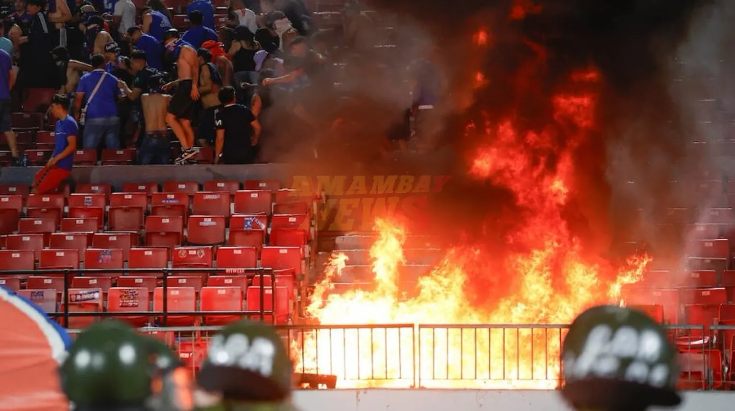 Hinchas de la U. de Chile causan destrozos en el inicio del torneo local de 2026