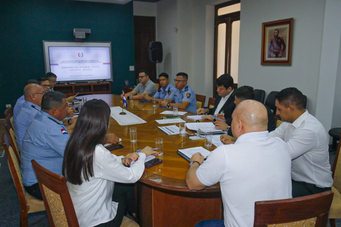 Senatur articula acciones de cooperación para garantizar seguridad de turistas