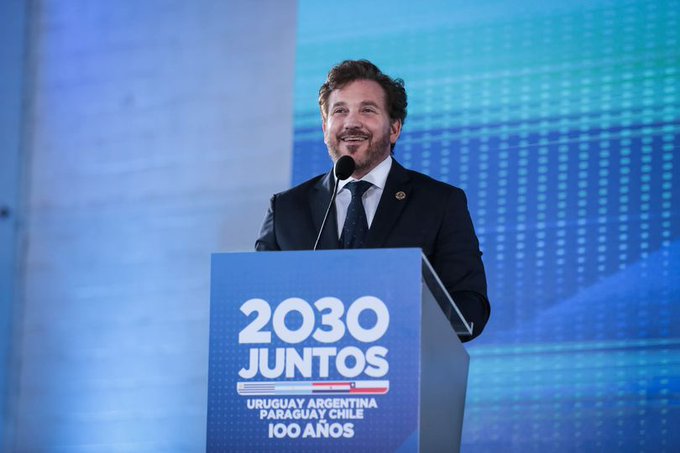 FIFA no investiga a Alejandro Domínguez