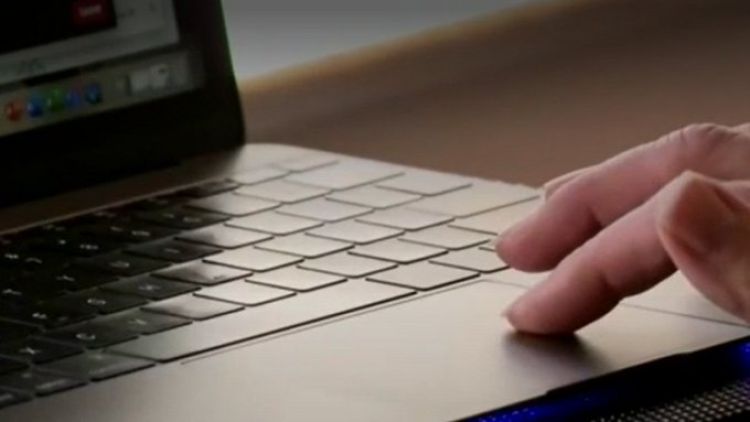 Profesor de música fue detenido con más de un millón de fotos y videos de pornografía infantil
