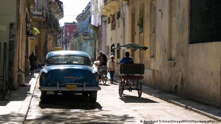 Agencia de noticias Efe se plantea su retirada de Cuba: No podemos ejercer el periodismo libremente