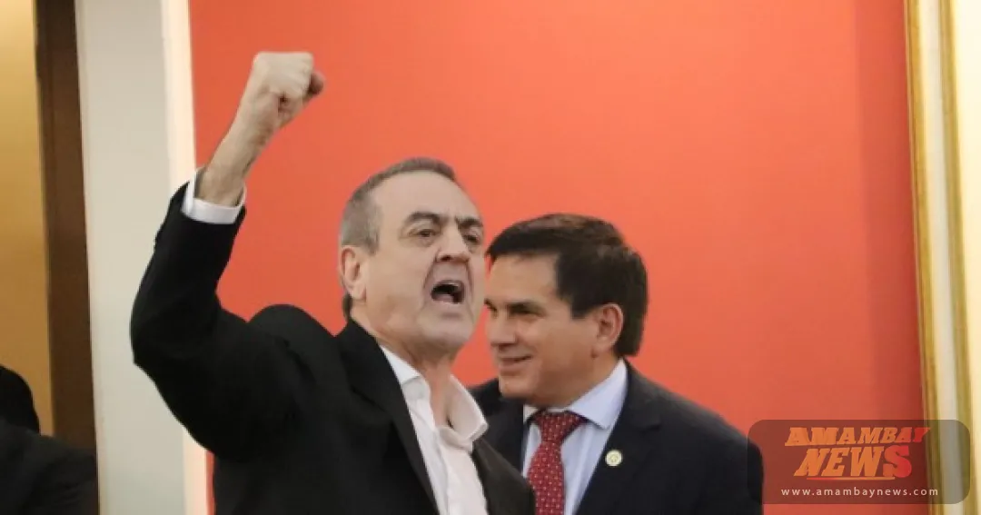 Esgaib se planta luego de que le renovaran el contrato a su hija y Santi lo defiende
