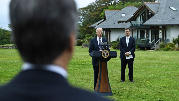Estados Unidos donará 500 millones de vacunas contra el coronavirus durante el próximo año