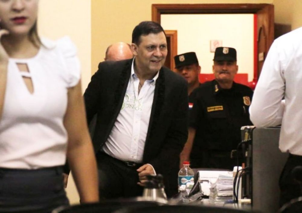 Ciudadanos indignados piden la pérdida de investidura de Víctor Bogado