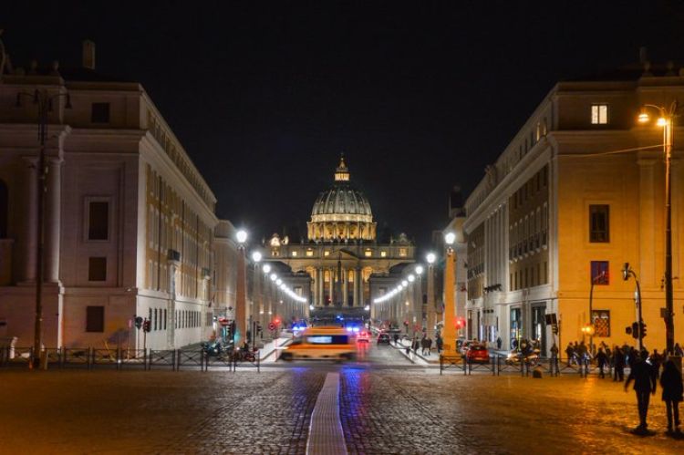 Italia prohíbe las protestas contra el pasaporte de la vacuna en los centros históricos