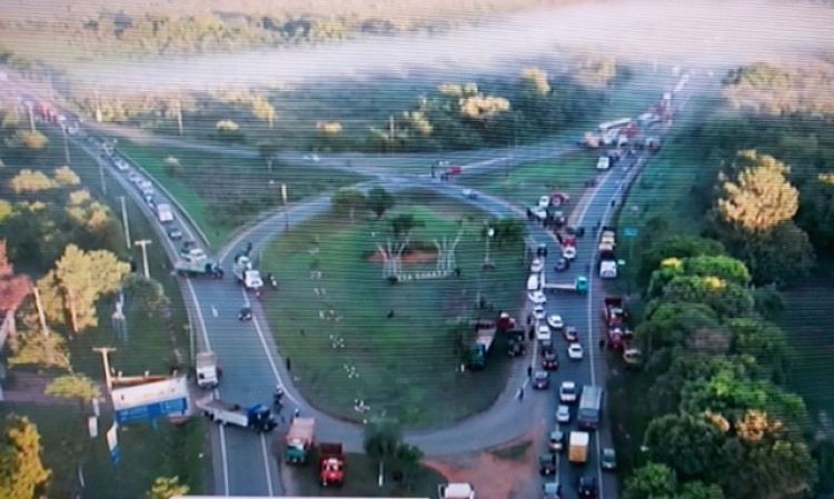Policía confirma que habrá cortes de rutas en varios tramos desde este lunes