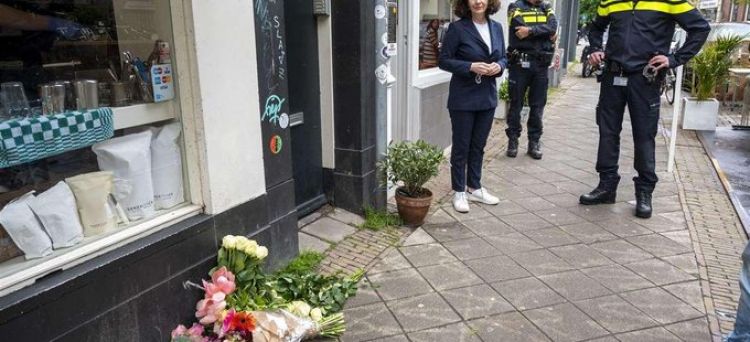 Un joven mata a un hombre en msterdam en serie de ataques con cuchillo