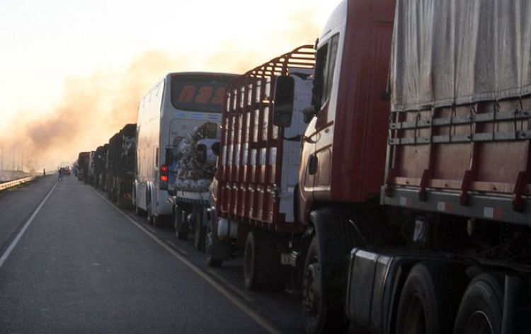 Dinatran remitirá al Ejecutivo tarifa consensuada para el transporte de carga