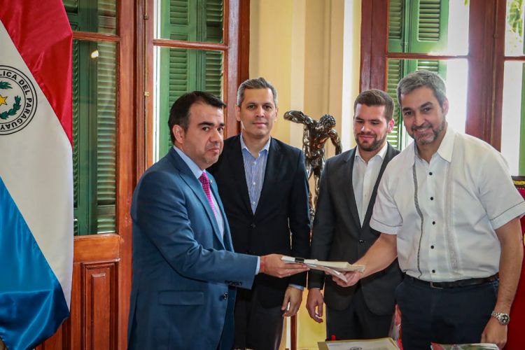 Otra deuda en camino para hacer frente a urgencia de las vacunas