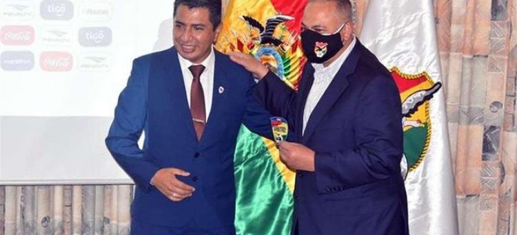 Los árbitros de Bolivia se suman a los 10 clubes que determinaron paralizar el torneo