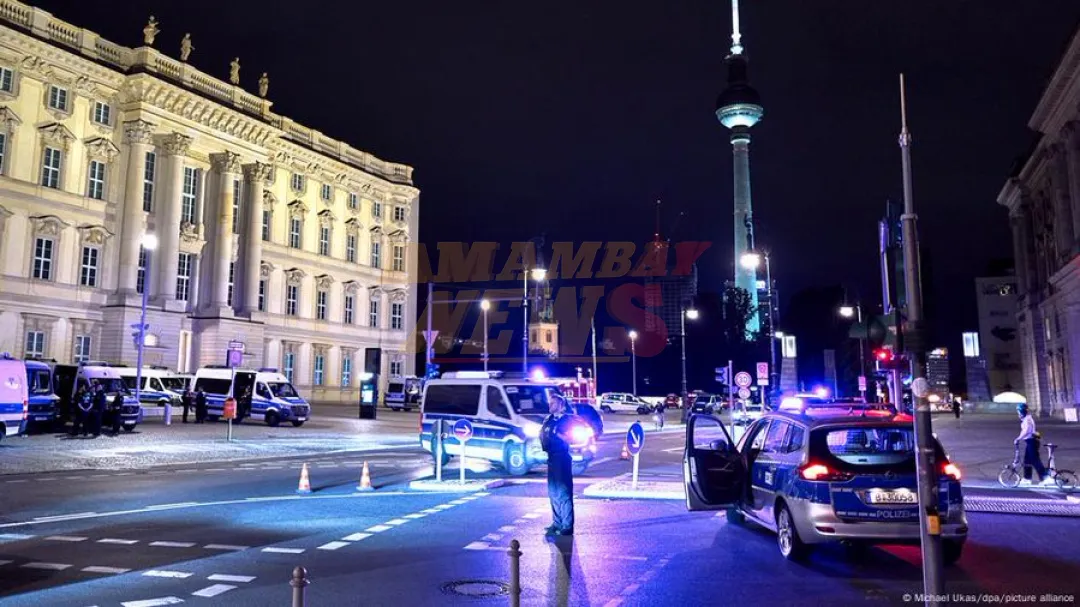 Evacuación en Berlín por bomba de la Segunda Guerra Mundial