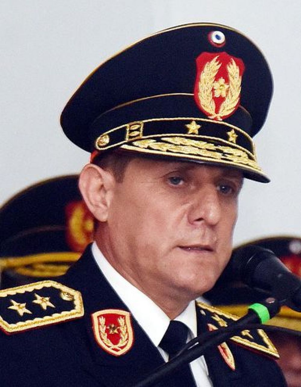 Restringen comisionamiento de policías a entes estatales y empresas privadas