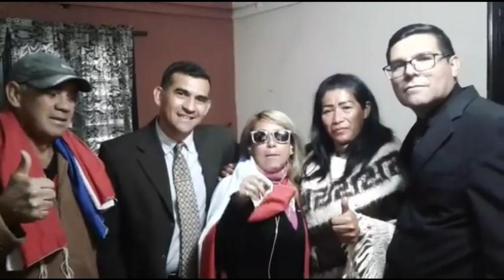 Escrachadores fueron escrachados y huyeron como ratas en Pedro Juan Caballero