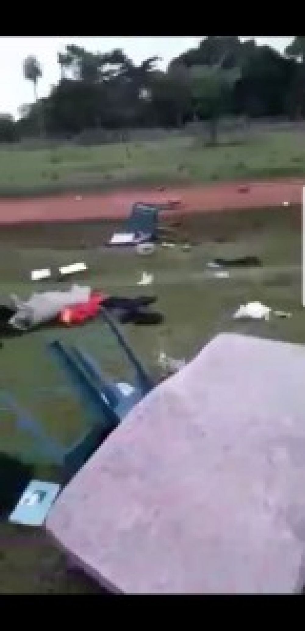 Mujer causa estragos en sede policial de Paso Barreto