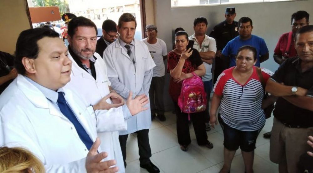 Protestan en IPS ante falta de máquinas de diálisis