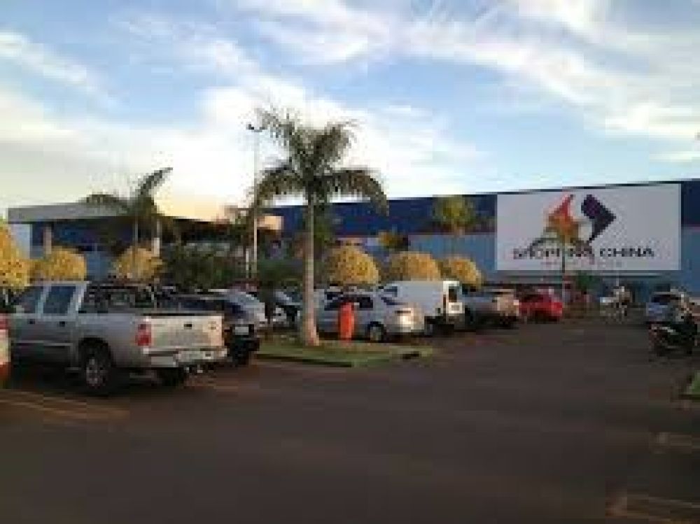 Investigan hurto de camioneta del patio de Shopping China de Pedro Juan Caballero
