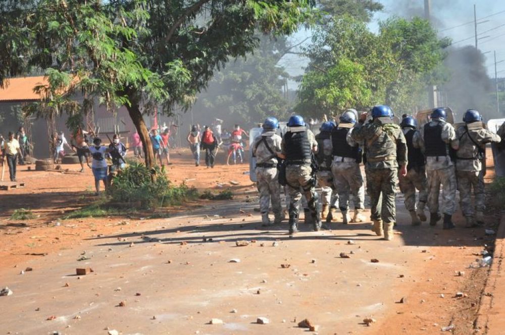 Imputan a 45 invasores en Ciudad del Este