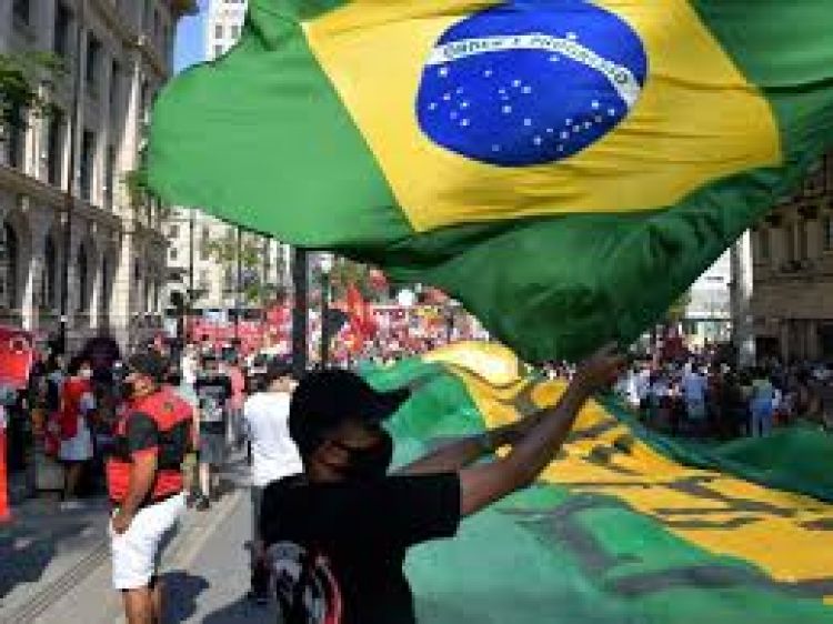 Covid: Brasil registra 467 muertes en 24 horas