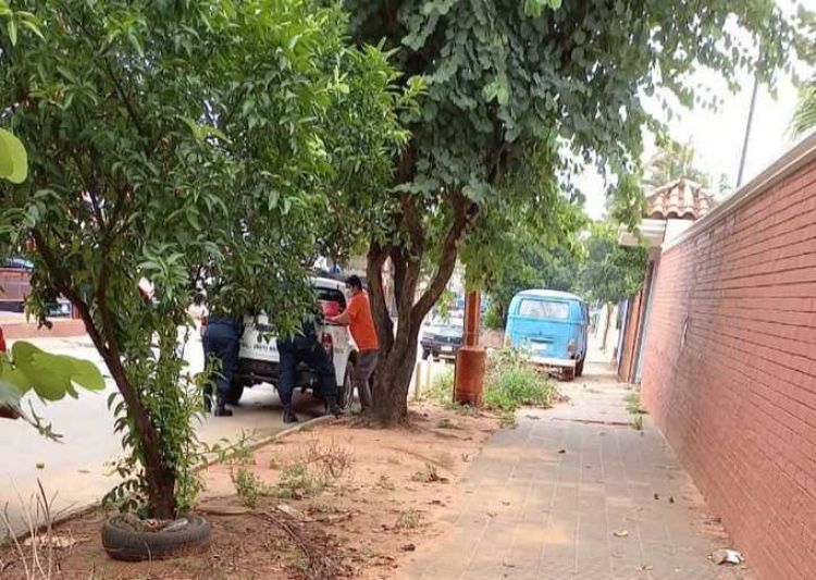 Lo que faltaba: denuncian que policas "cobran" para usureros