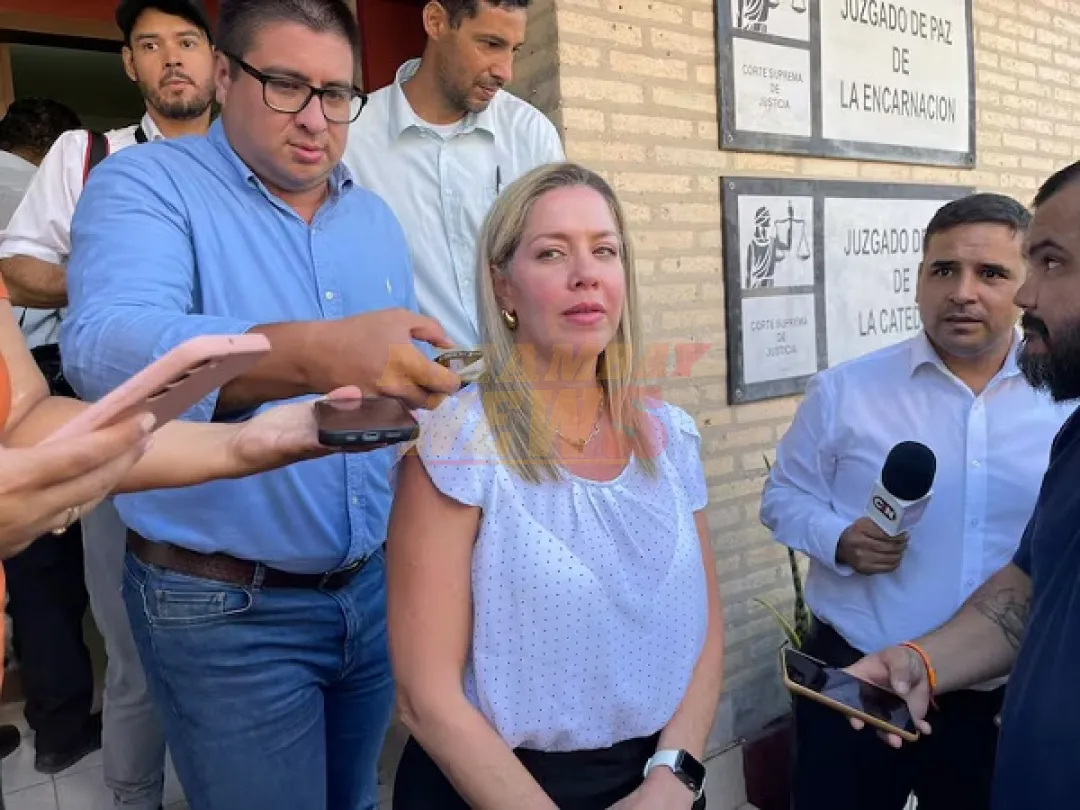Fiscales mantienen silencio ante chats comprometedores de Lalo Gomes