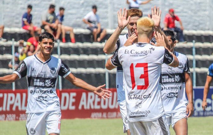 Grilla vespertina con ¡11 goles! en la Intermedia