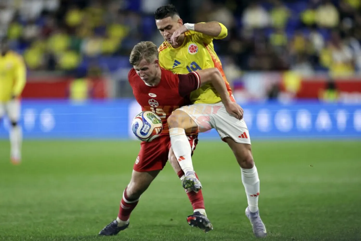 Colombia empata sin goles ante una rocosa Canadá