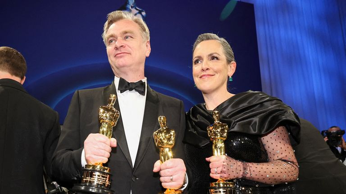 Christopher Nolan y su esposa recibirán el título de caballero y dama