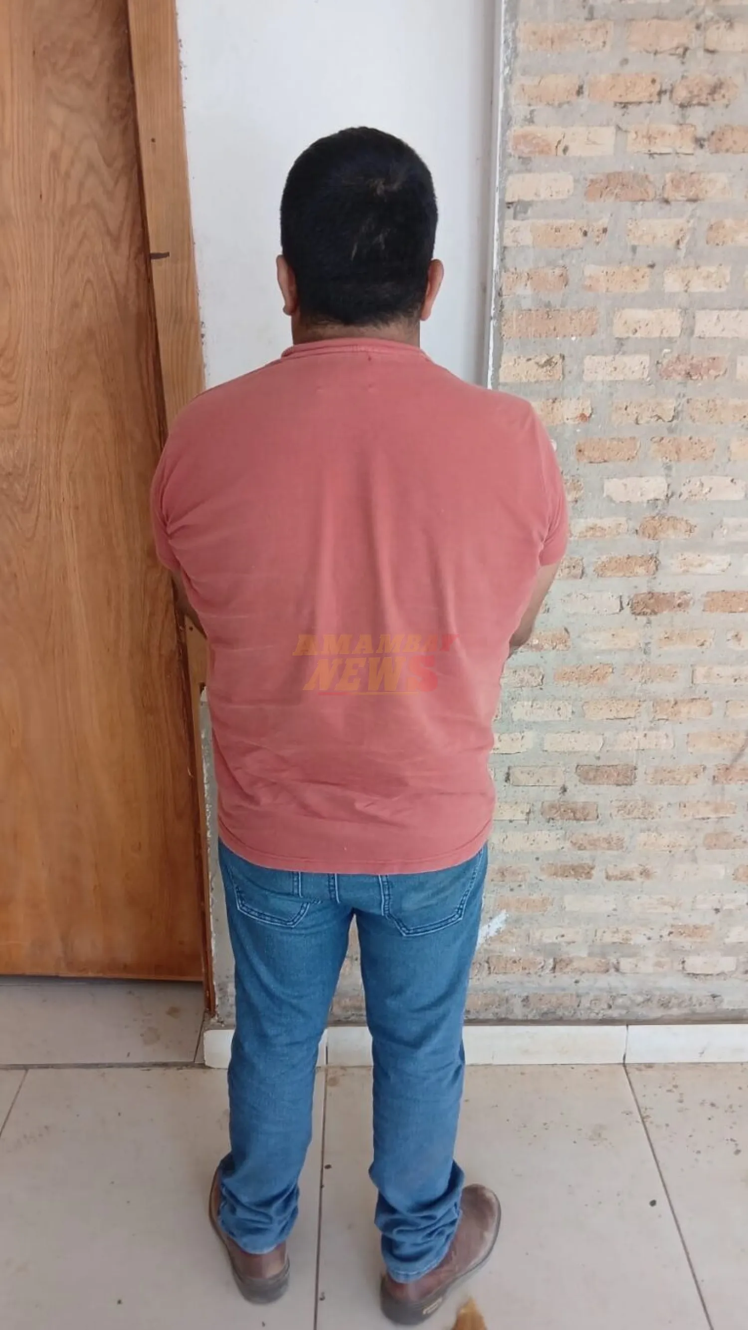 Sale de la cárcel y es detenido por otra orden de captura pendiente