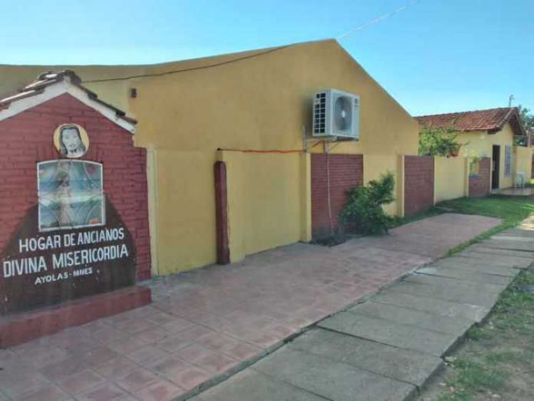 Denuncian supuestos maltrato a abuelos en hogar de ancianos de Ayolas