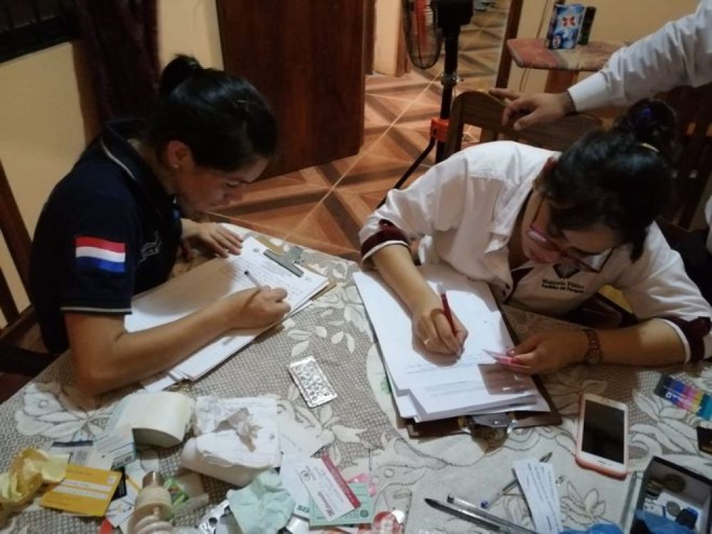 Investigan una red dedicada a expedir documentos paraguayos falsos
