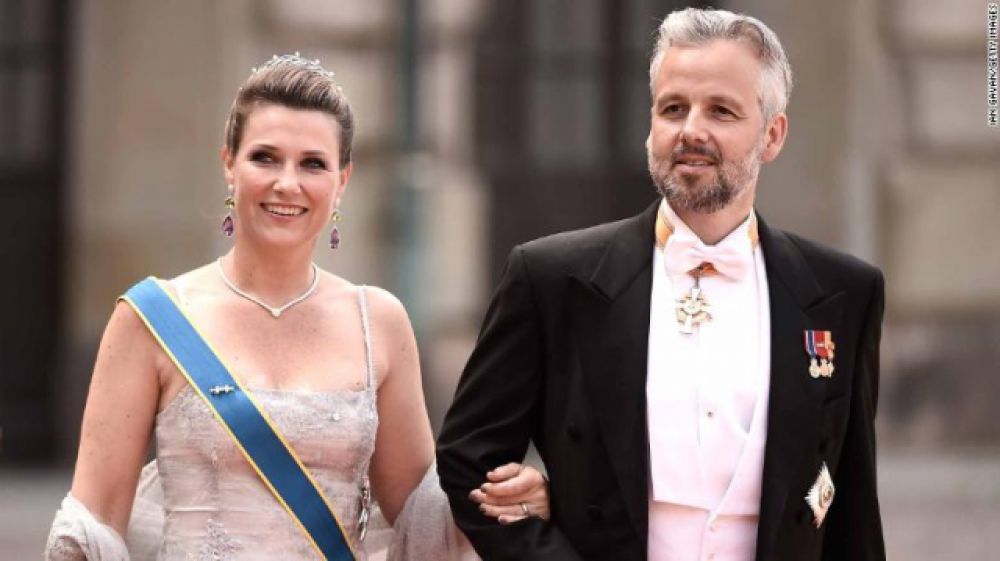 Ari Behn, exesposo de princesa noruega Martha Louise, se suicida