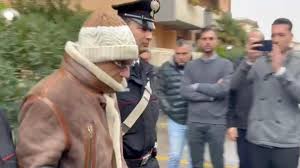 Arrestaron al jefe de Cosa Nostra, Matteo Messina Denaro, el mafioso más buscado de Italia y prófugo desde hace 30 años