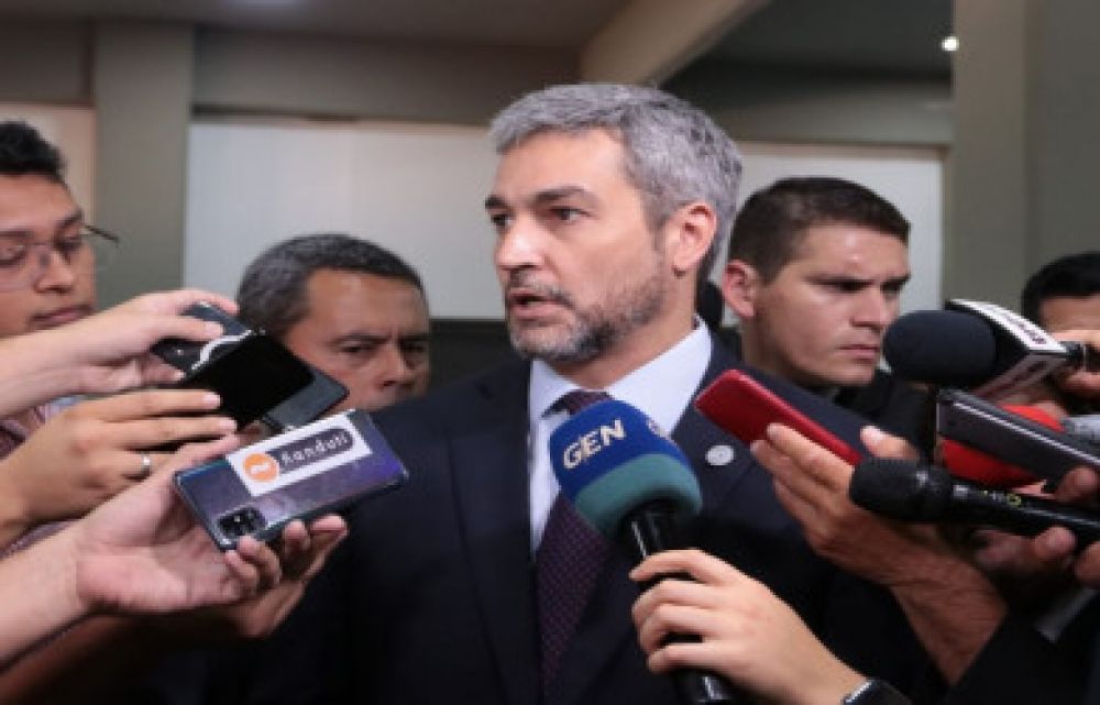 Mario Abdo anuncia cierre parcial de fronteras desde el lunes
