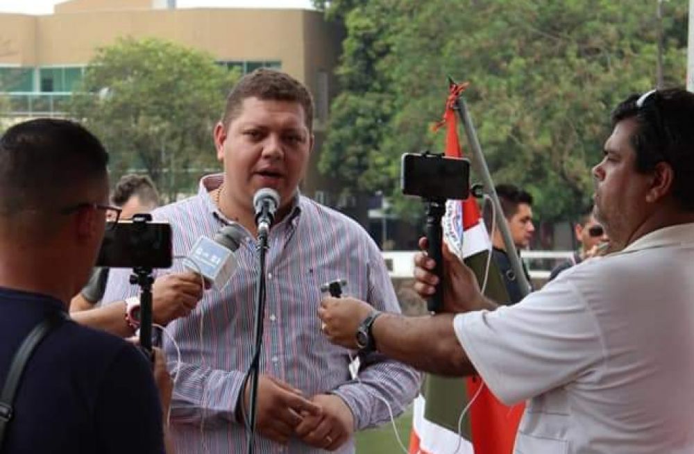 Día 6: Juancho Acosta sigue sin decir muuu sobre creación de ciudad sin calles ni comercios