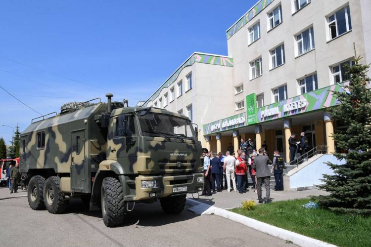Al menos 7 muertos en un tiroteo en una escuela de Rusia